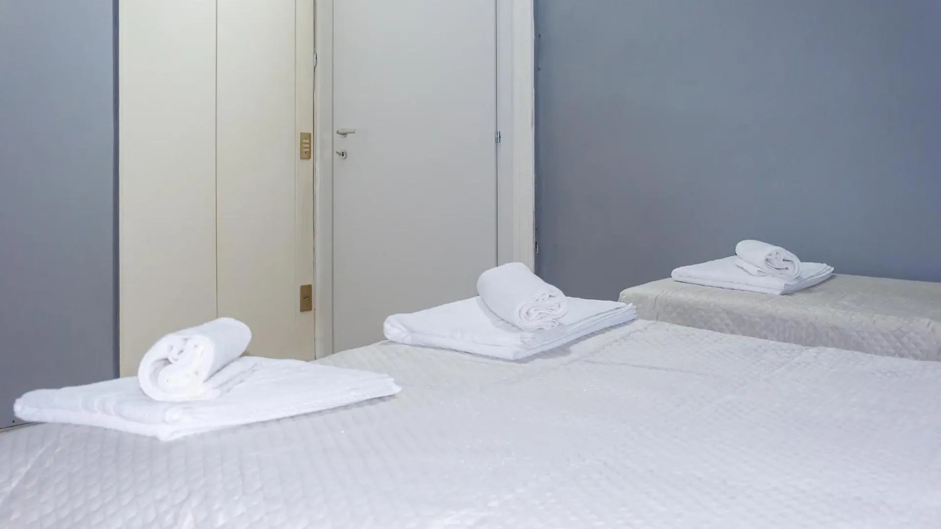 Apartment Odesos Venecia 0*,  Italia